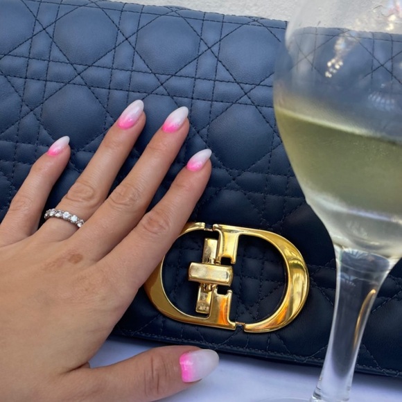 Christian DIOR large - Picture 4 of 12